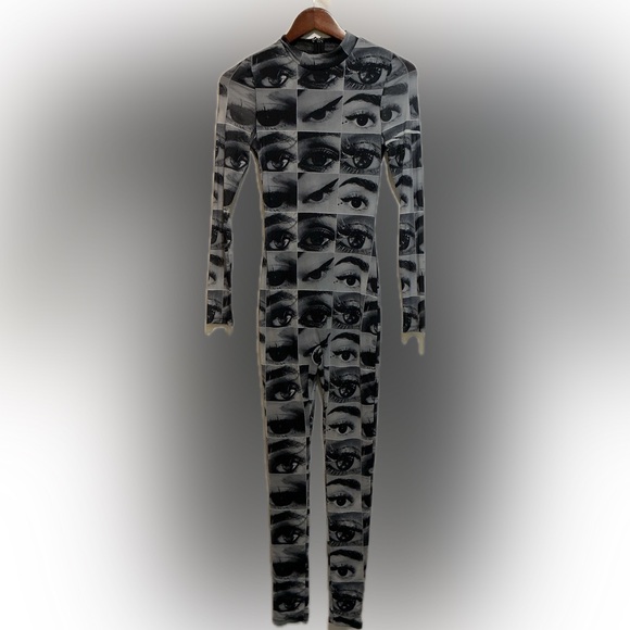 Fashion Nova Pants - NWT - Fashion Nova Unique Black & White Light weight Sheer Body Suit Size S.